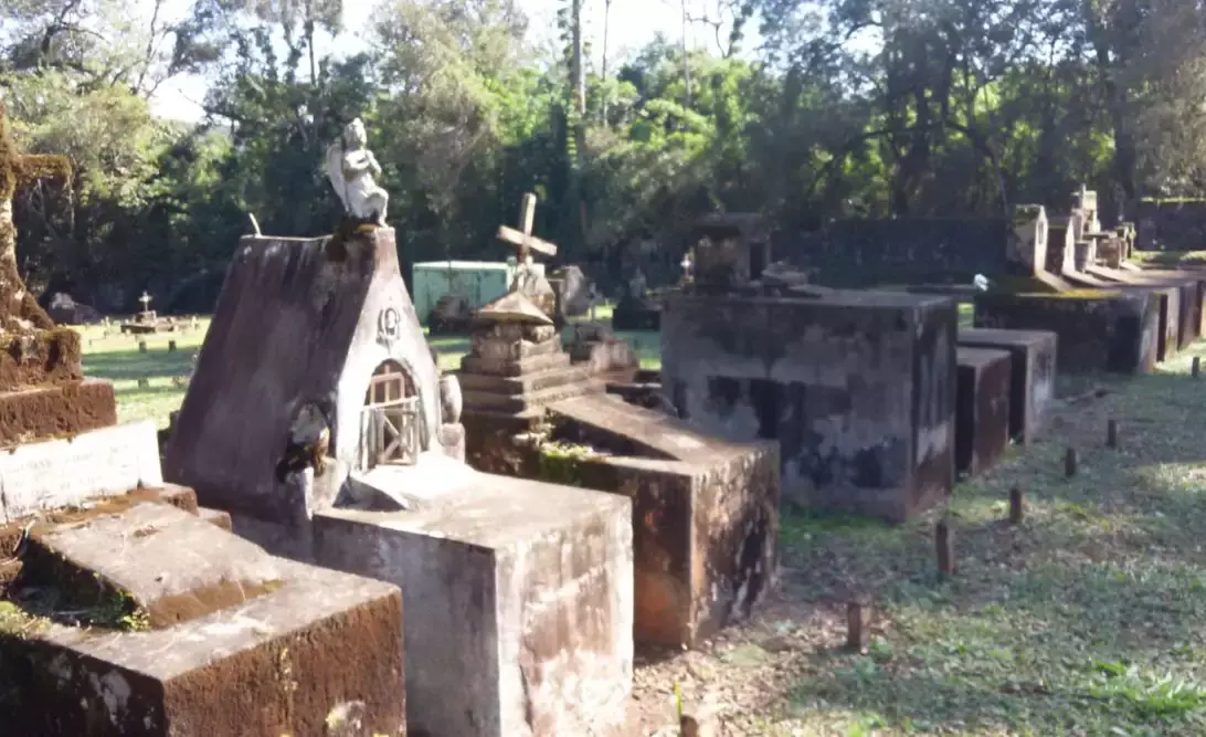 Preservação de cemitérios garante estudo sobre identidade local